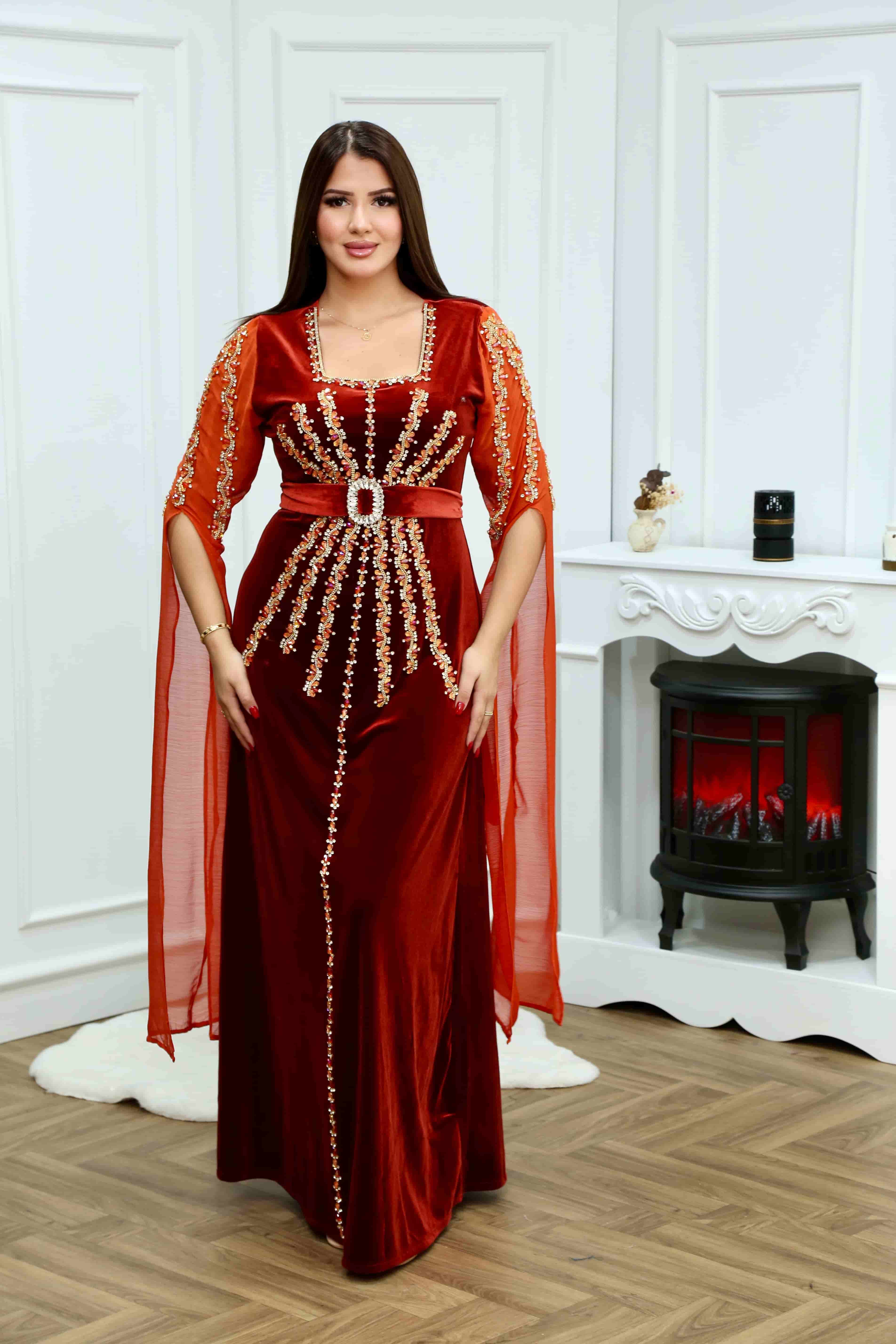 Robe de soirée style turc en velours – Modèle 790