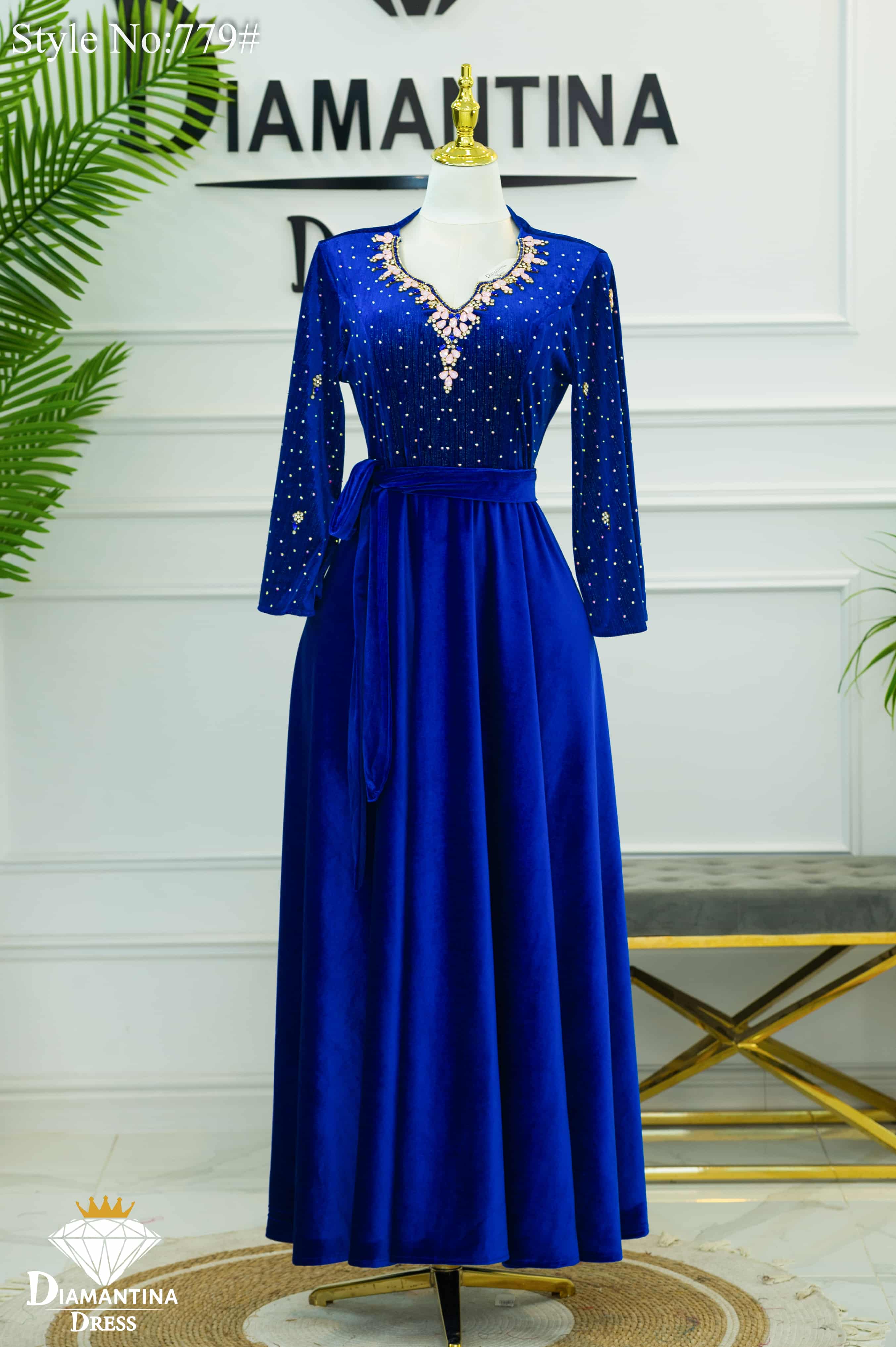 Robe cloche strasse 779#