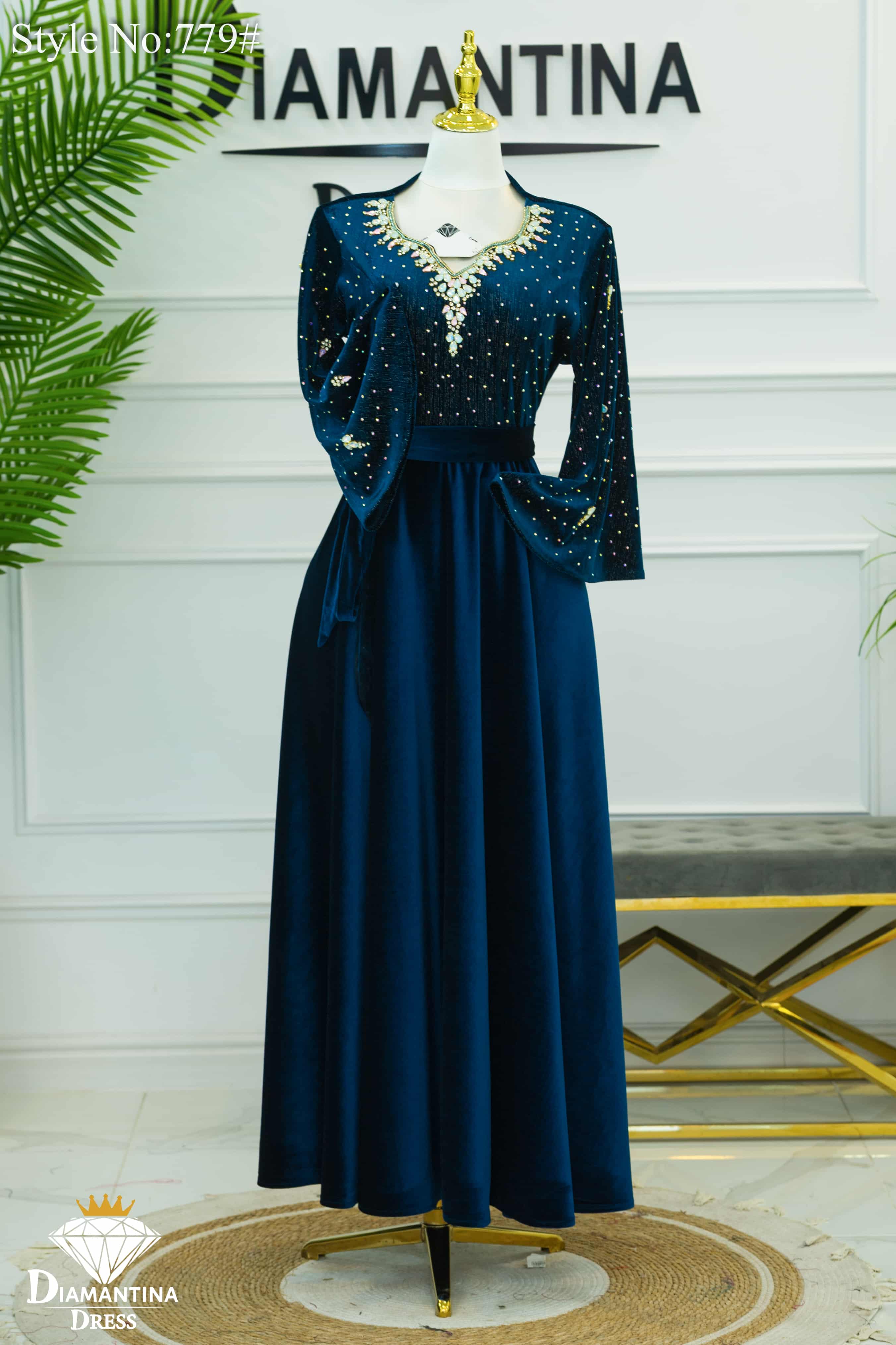 Robe cloche strasse 779#