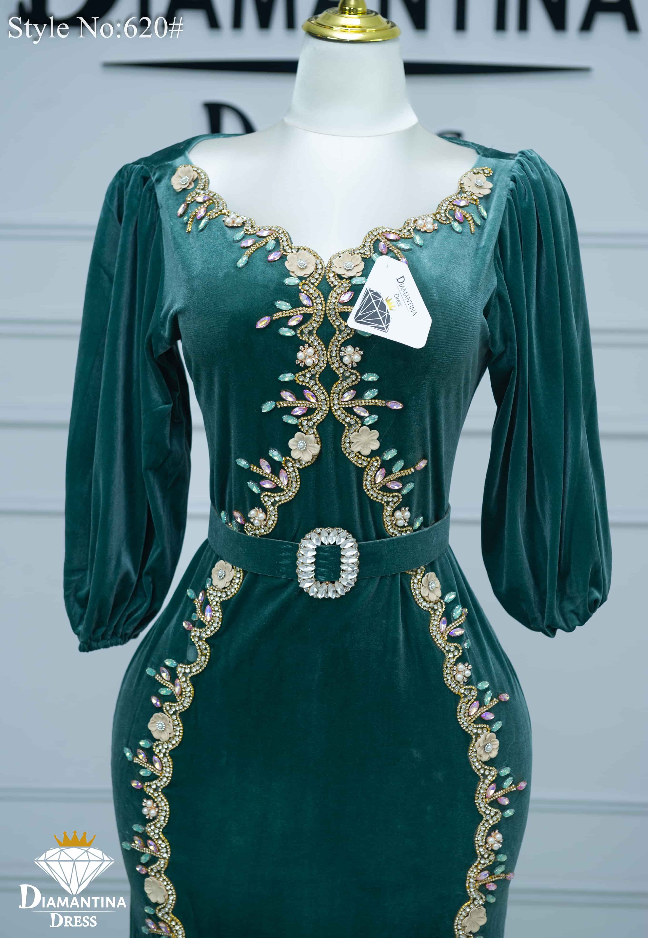 Robe Paon Parfaite 620#