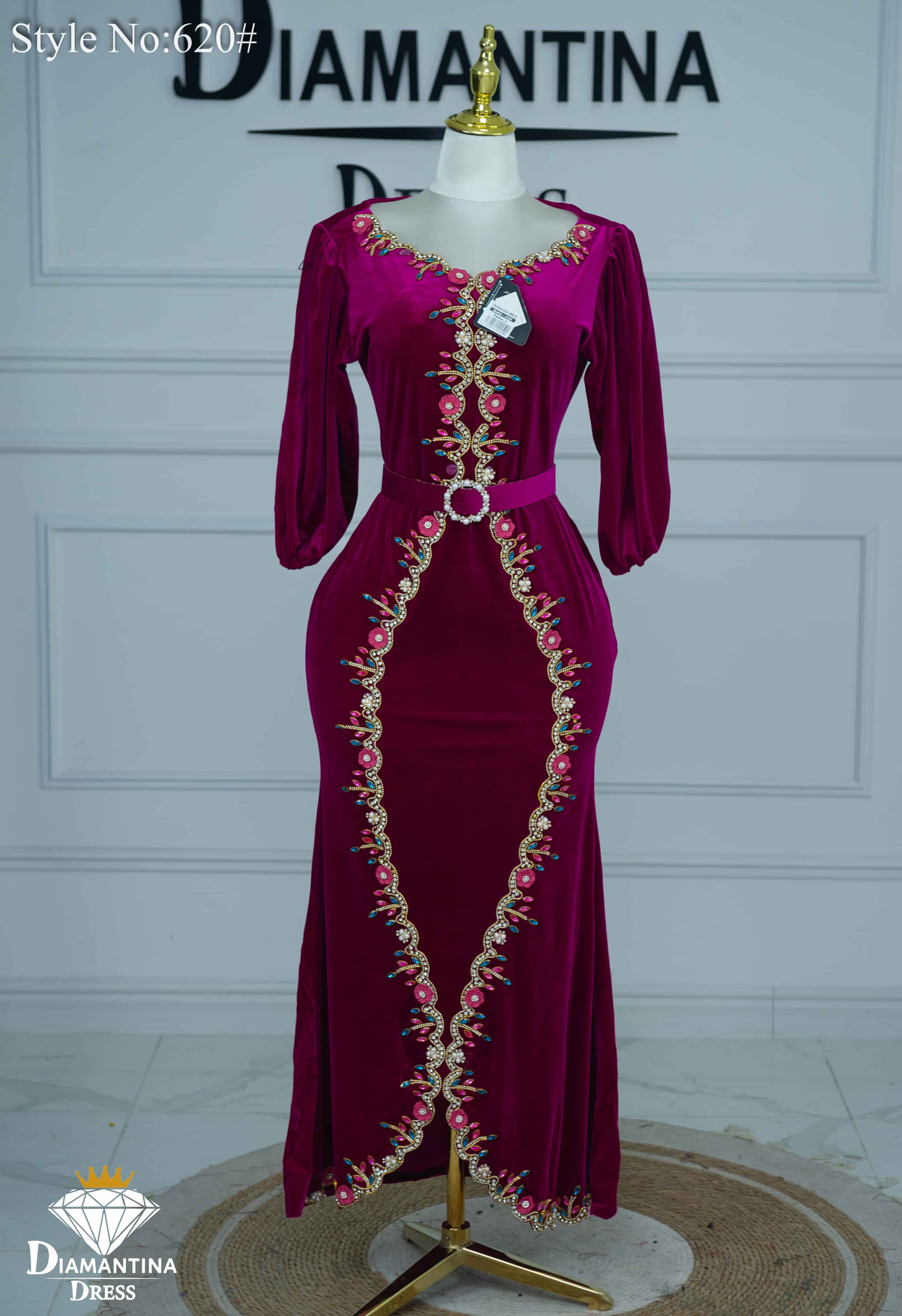 Robe Paon Parfaite 620#