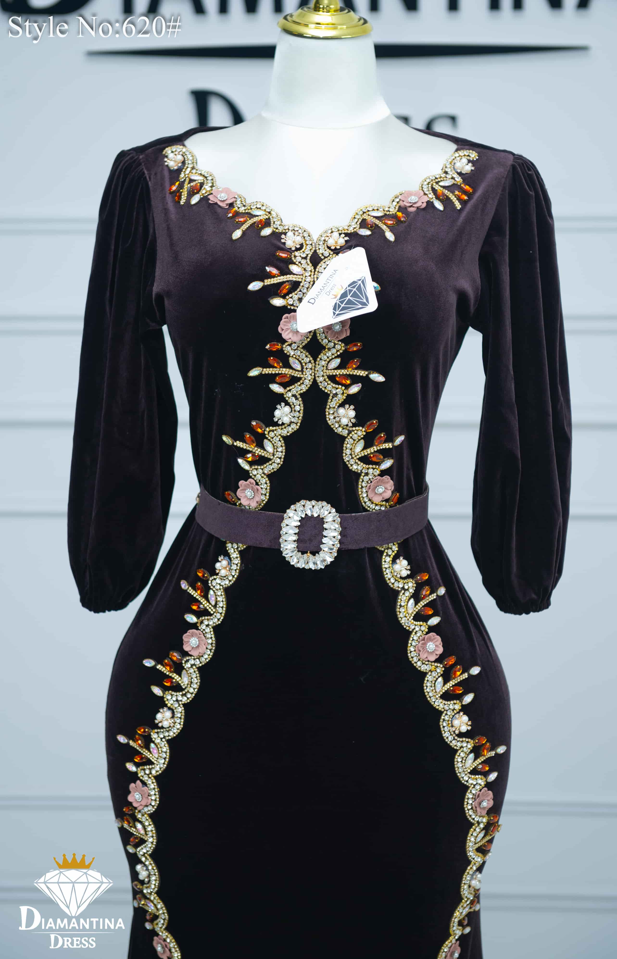 Robe Paon Parfaite 620#