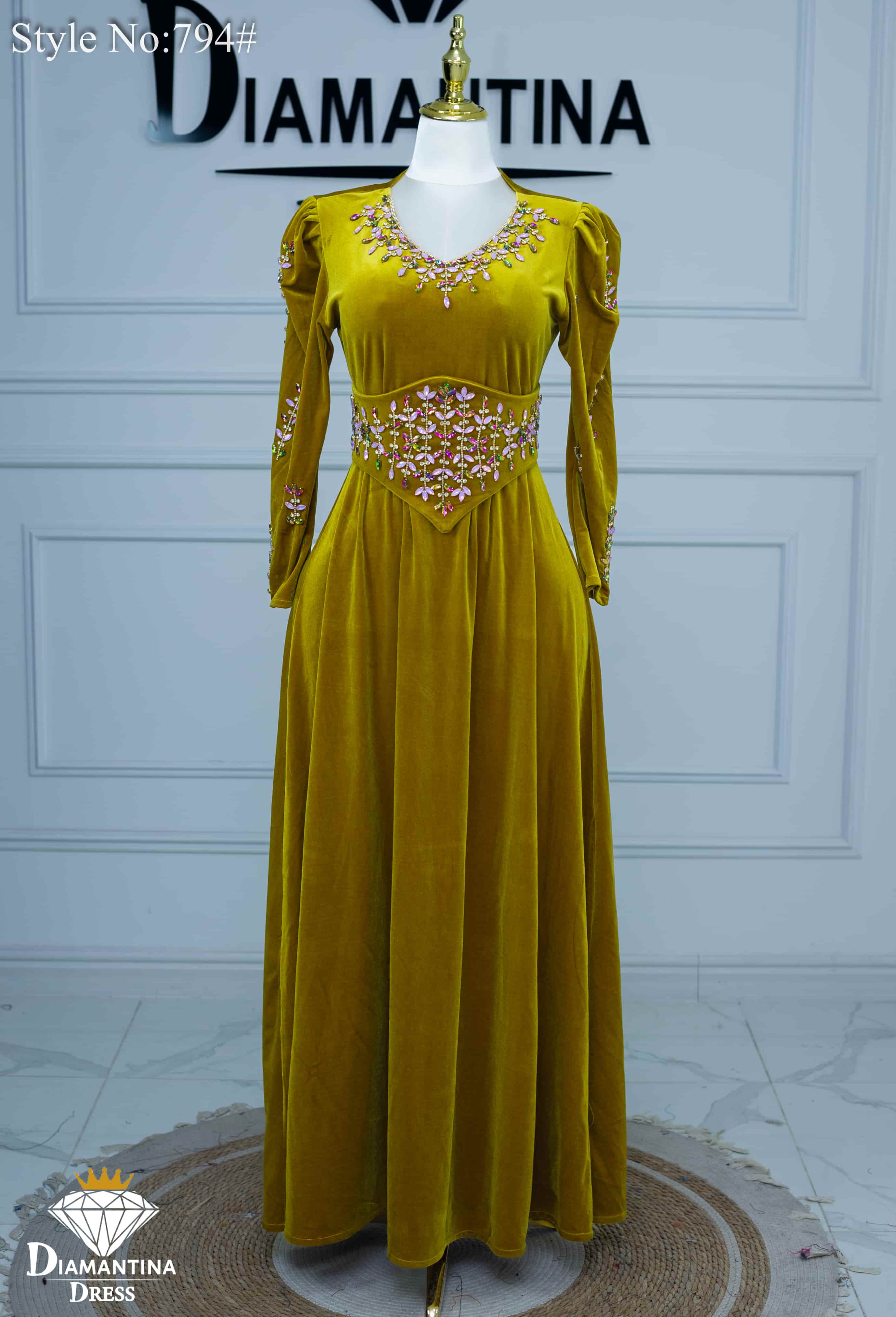 794 روب كلوش رقم