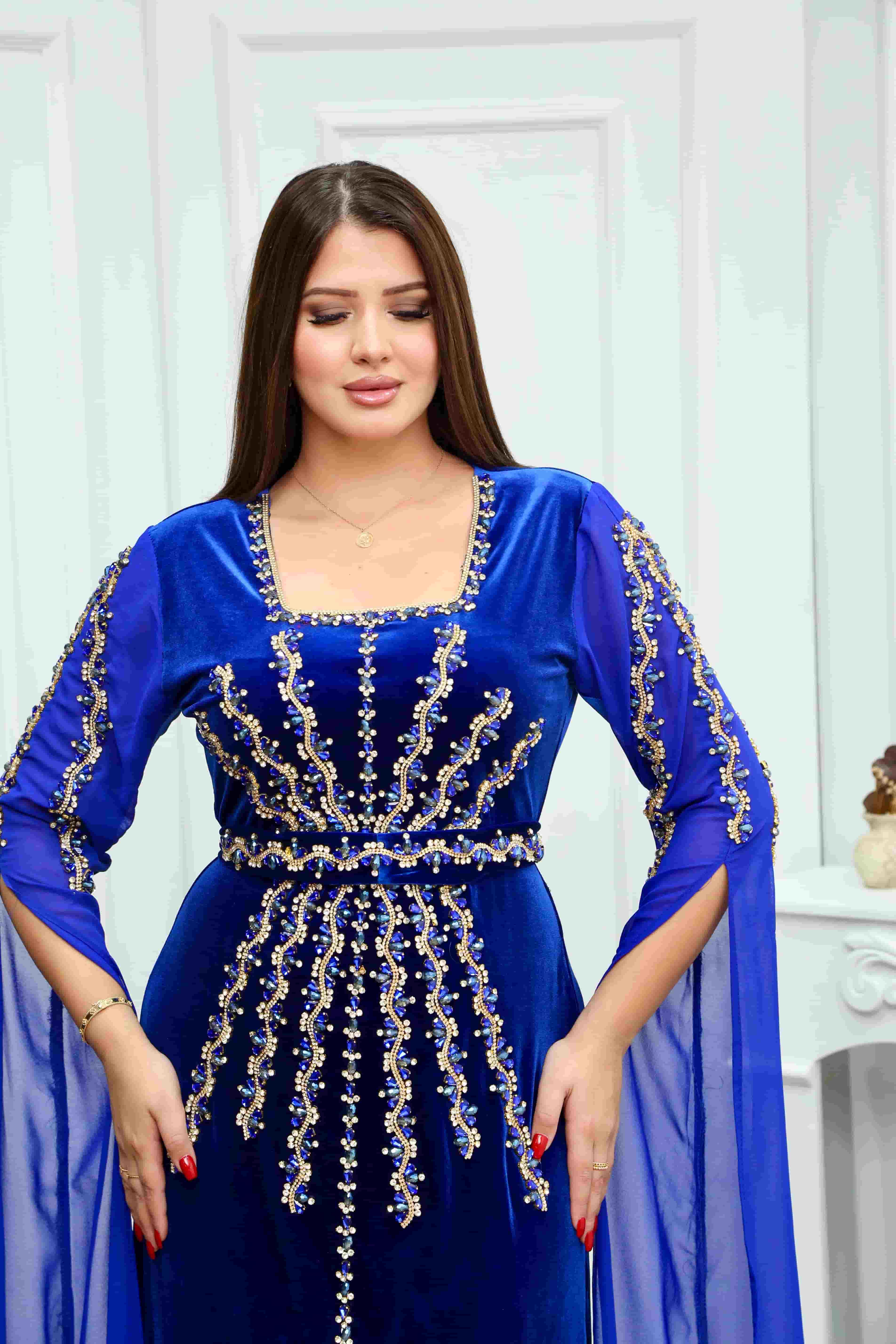 Robe de soirée style turc en velours  – Modèle 790