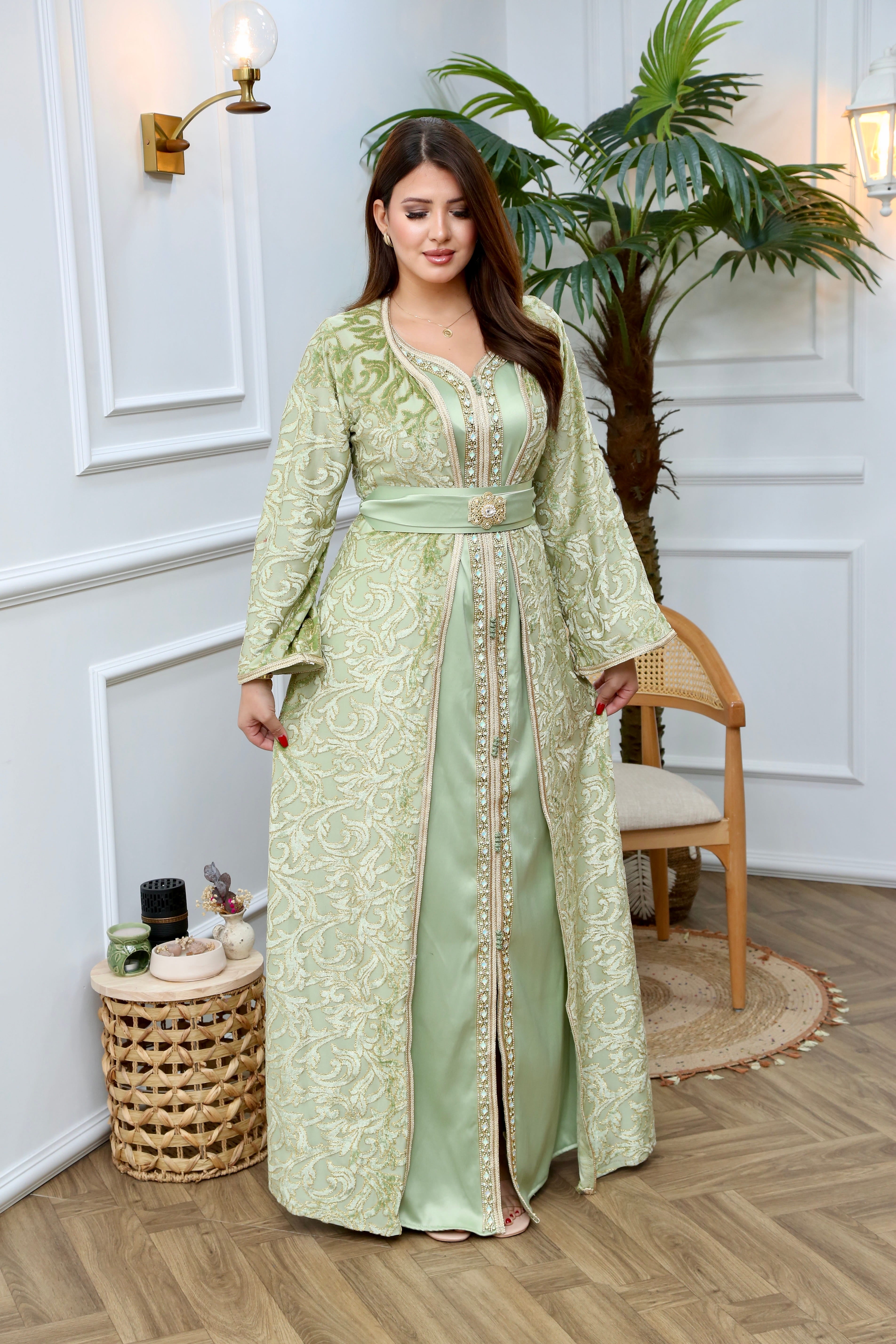 789 قفطان قطعتين قطيفة الهوى رقم