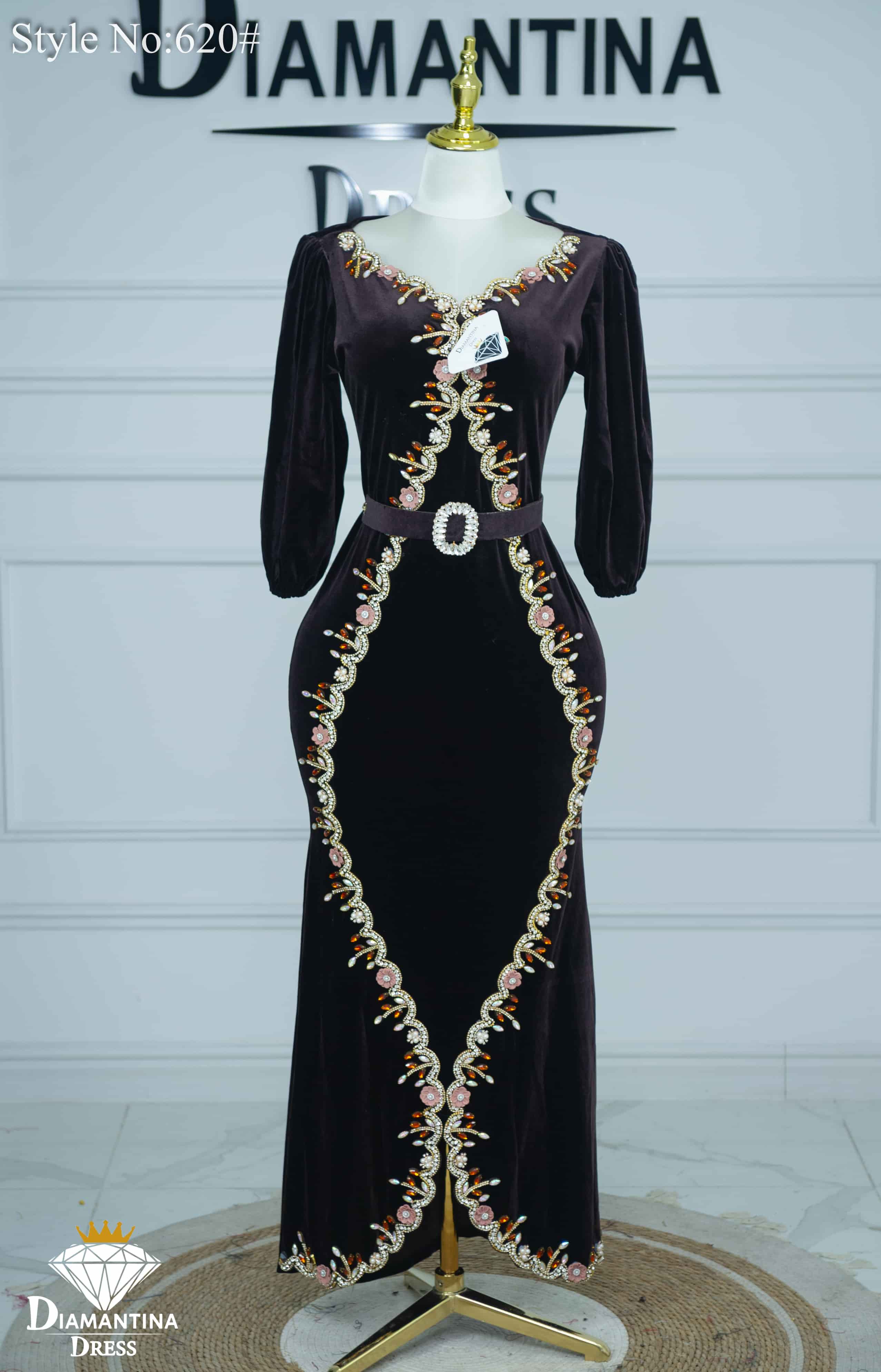 Robe Paon Parfaite 620#