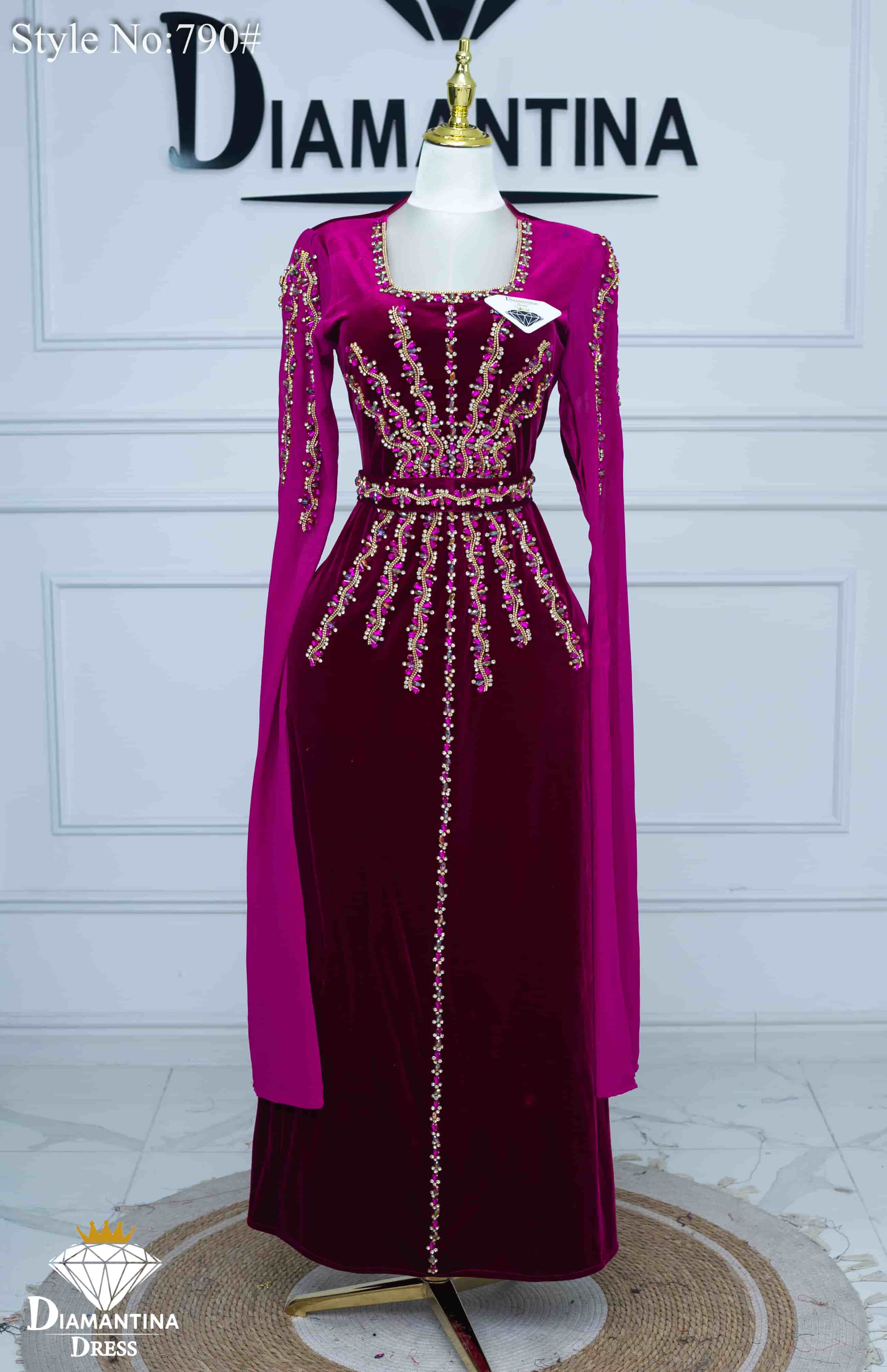 Robe de soirée style turc en velours  – Modèle 790