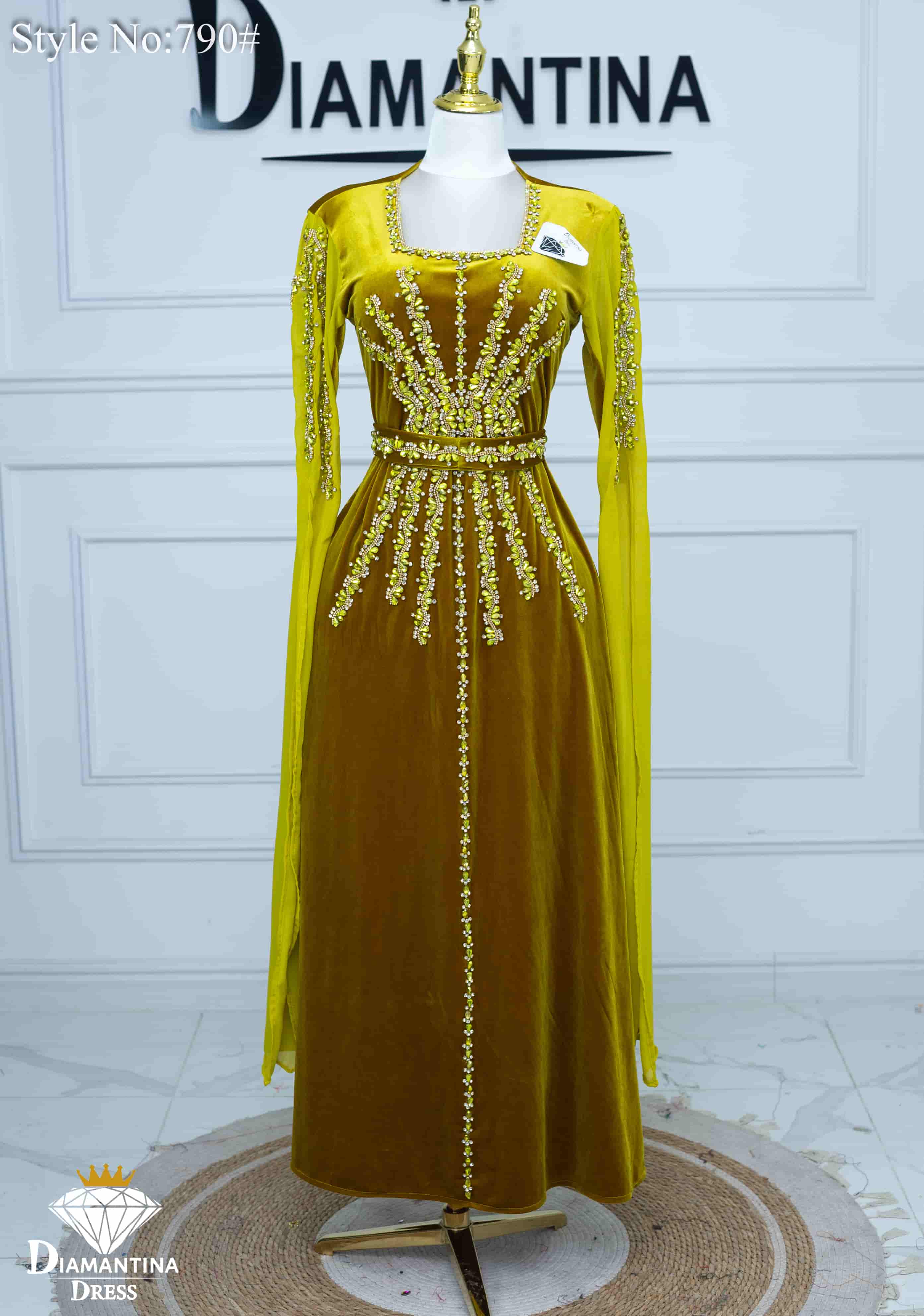 Robe de soirée style turc en velours  – Modèle 790