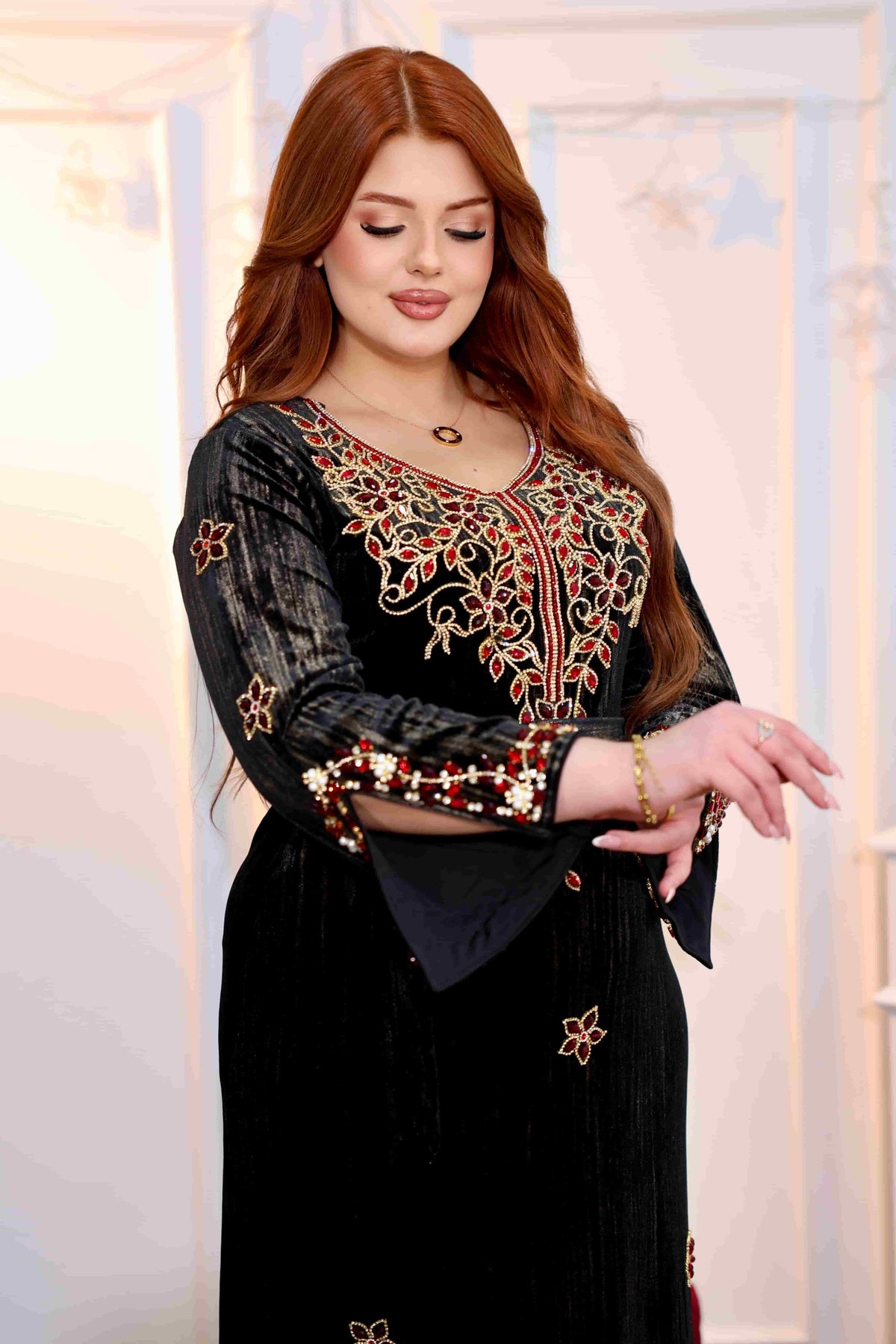 مخور اماراتي رقم 803